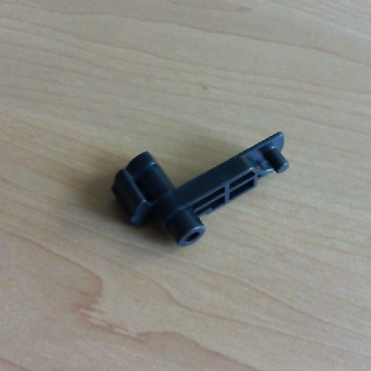 картинка FC6-7493-000 IR1018 ARM, PRESSURE RELEASE, REAR от магазина ПП "Еней"